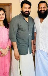 Rishab Shetty with wife and Mohanlal