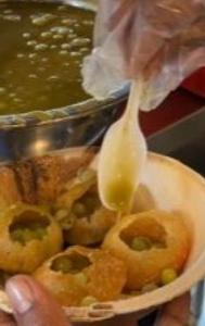 'Mr India' Pani Puri And Its 'Colorless' Water Confuse Internet Users | WATCH
