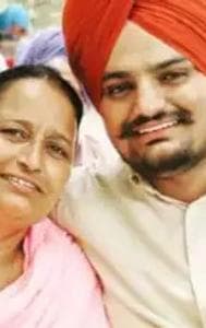 Late Punjabi singer Sidhu Moosewala and his mother Charan Kaur