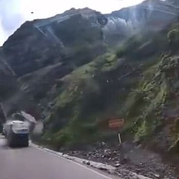 Avalanche of Boulders Crushes Vehicles on Peruvian Mountainside Road