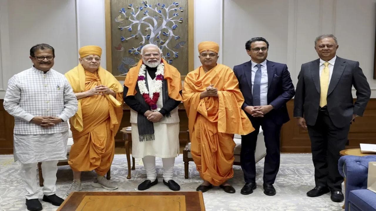Modi accepts invitation to inaugurate BAPS Hindu Mandir in Abu Dhabi