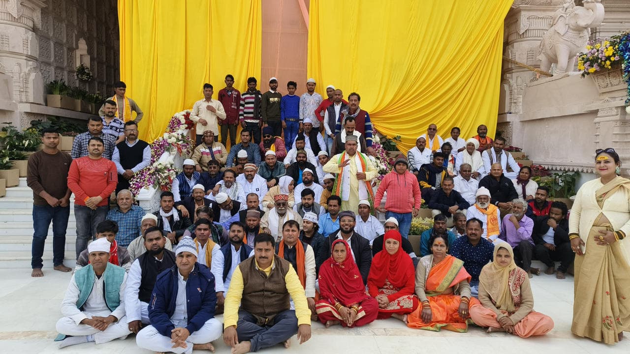 350 Muslims Undertake 6-day Padyatra to Ayodhya From Lucknow, Offer Prayers at Ram Mandir