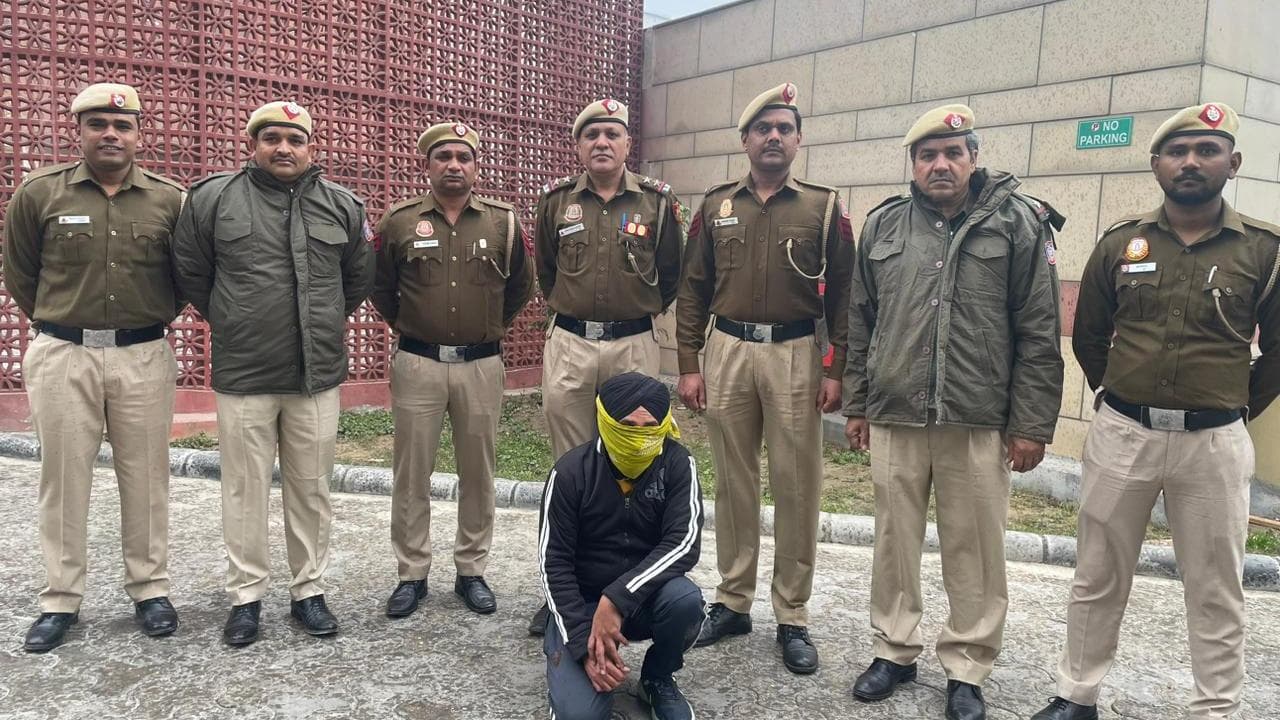 Delhi Police With Main Accused in Khalistan Poster Case
