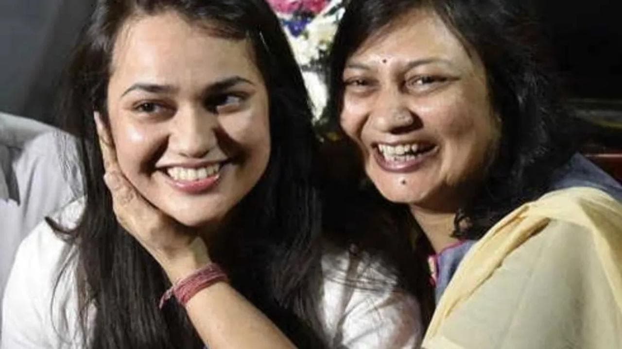 IAS Tina Dabi with her mother Himali Kamble Dabi