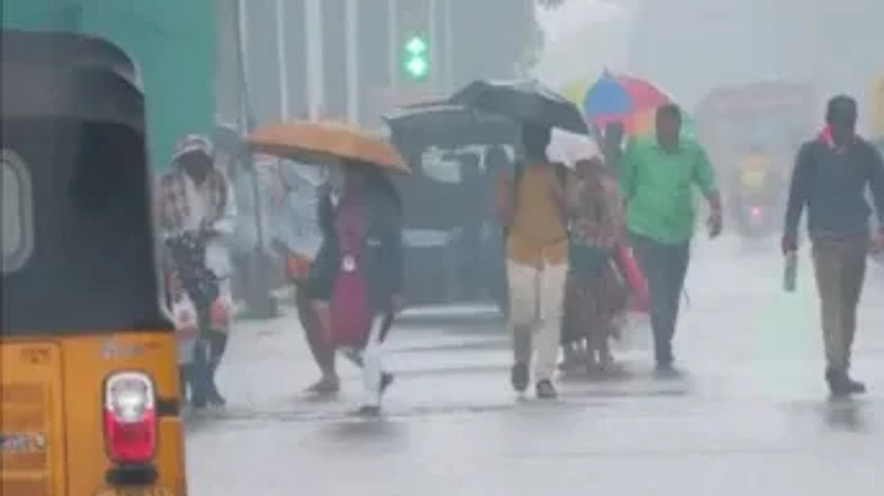 rains lash parts of Tamil Nadu