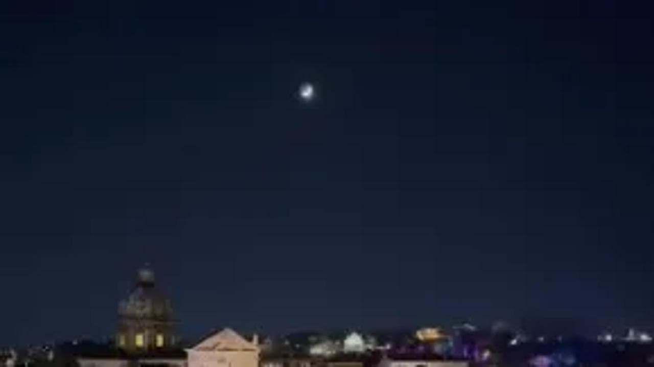 Elon Musk Share a video of the Pantheon's Rooftop