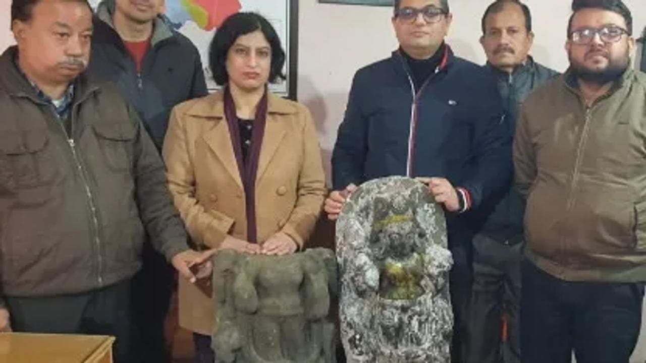 Lord Shiva and Goddess Indrani sculptures unearthed in Jammu