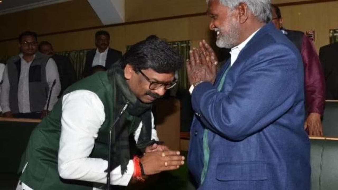 Jharkhand: Champai Soren, Jharkhand Transport minister, is likely to take over the post of Chief Minister of the state. 