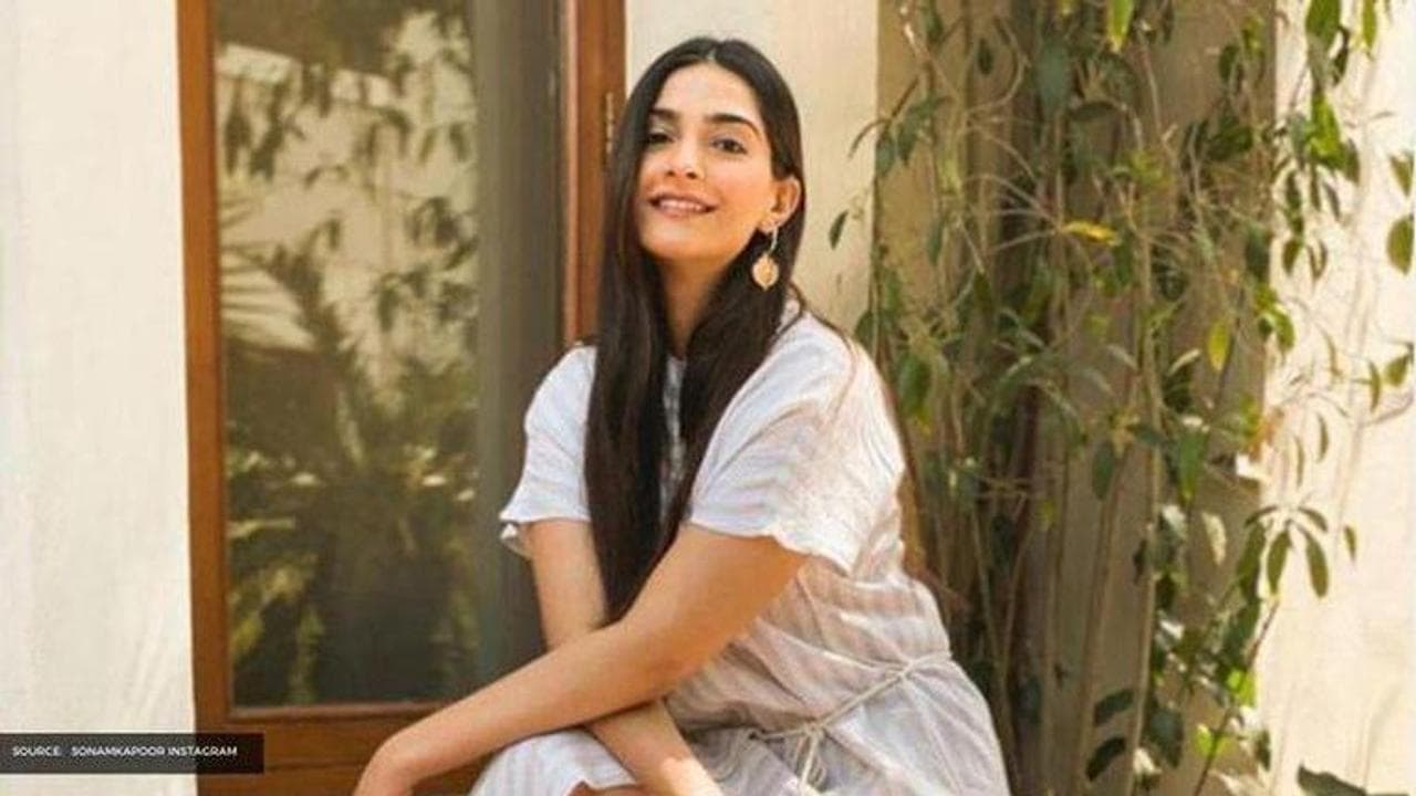 Sonam Kapoor shares a pic and says 'lounging on bed' as her favourite thing amid lockdown