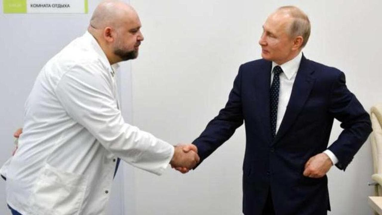 COVID-19: Moscow doctor who met Putin last week tests postitive for coronavirus