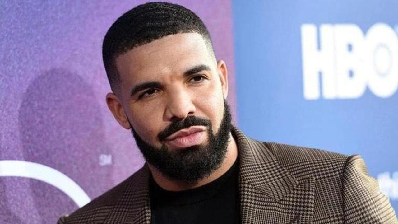 Drake withdraws 2 grammy nominations