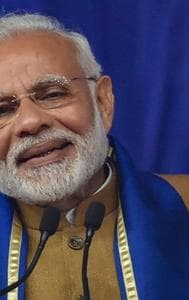 “I am not distracted by phone calls, messages or anything else”, PM Modi said, adding, “When I am doing something, I am 100 percent involved in that task”.