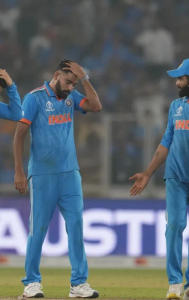 Disappointed Indian cricket team after loss against Australia