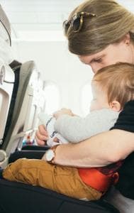 Tips To Fly With Your Kids For The First Time