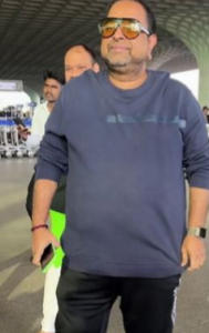Shankar Mahadevan At Airport