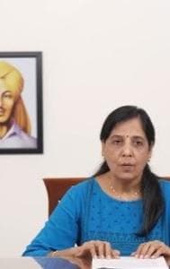 Sunita Kejriwal urged people to send ‘messages of support’ to Delhi CM