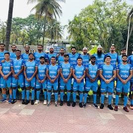 India hockey stars pose for a squad photo