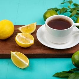Green Tea and lemons
