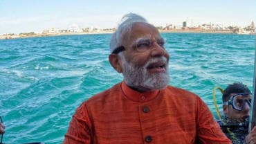 PM Modi Goes Underwater To Offer Prayers 